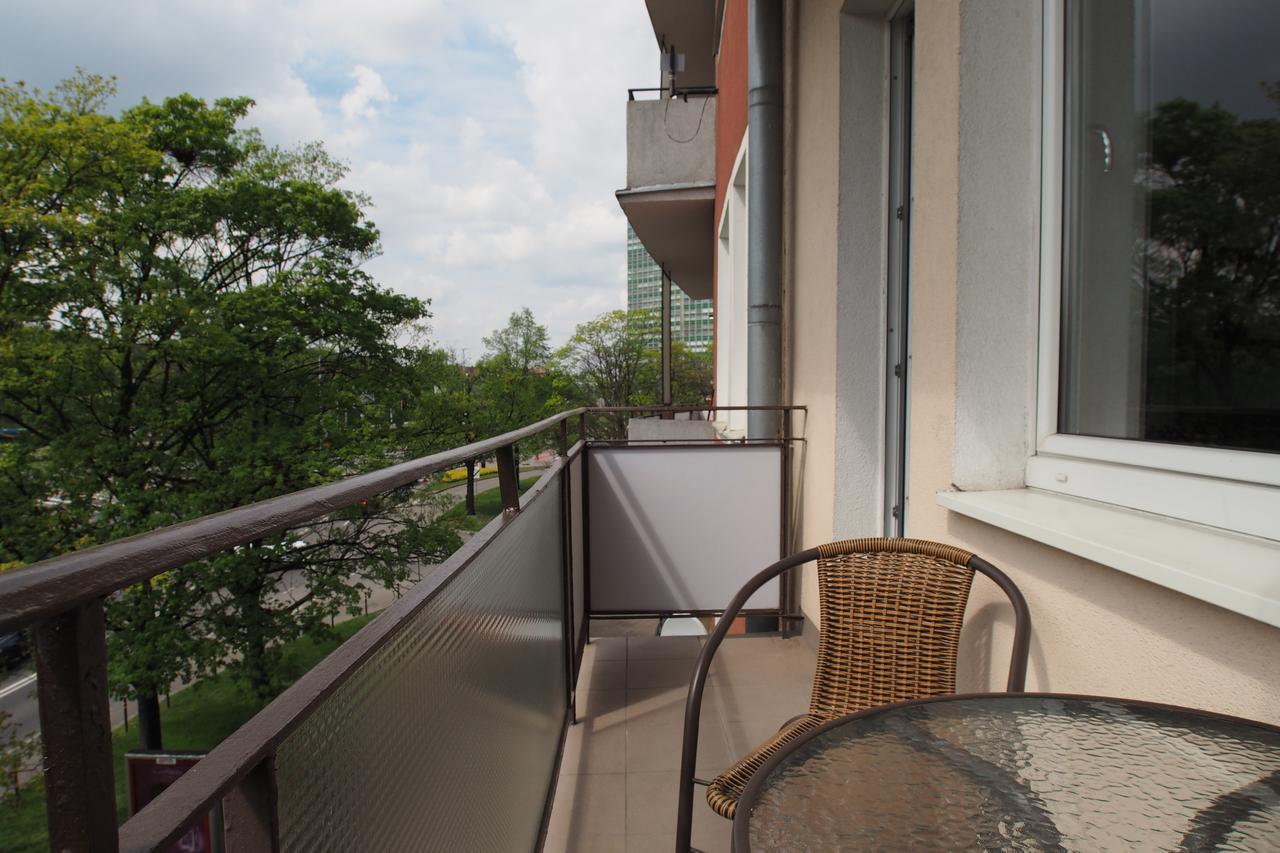 Grand-Tourist Marine II Apartment Gdansk Bagian luar foto